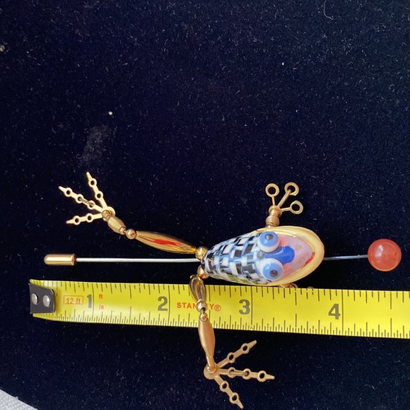 Cynthia Chuang Jewelry 10 (J10) Vintage Porcelain Frog Rare Art Pin/Brooch - Picture 8 of 9